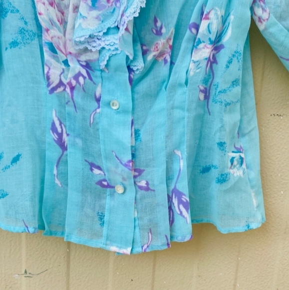 Vintage Cottagecore Puff Sleeve Blue Floral Blouse - Picture 4 of 5